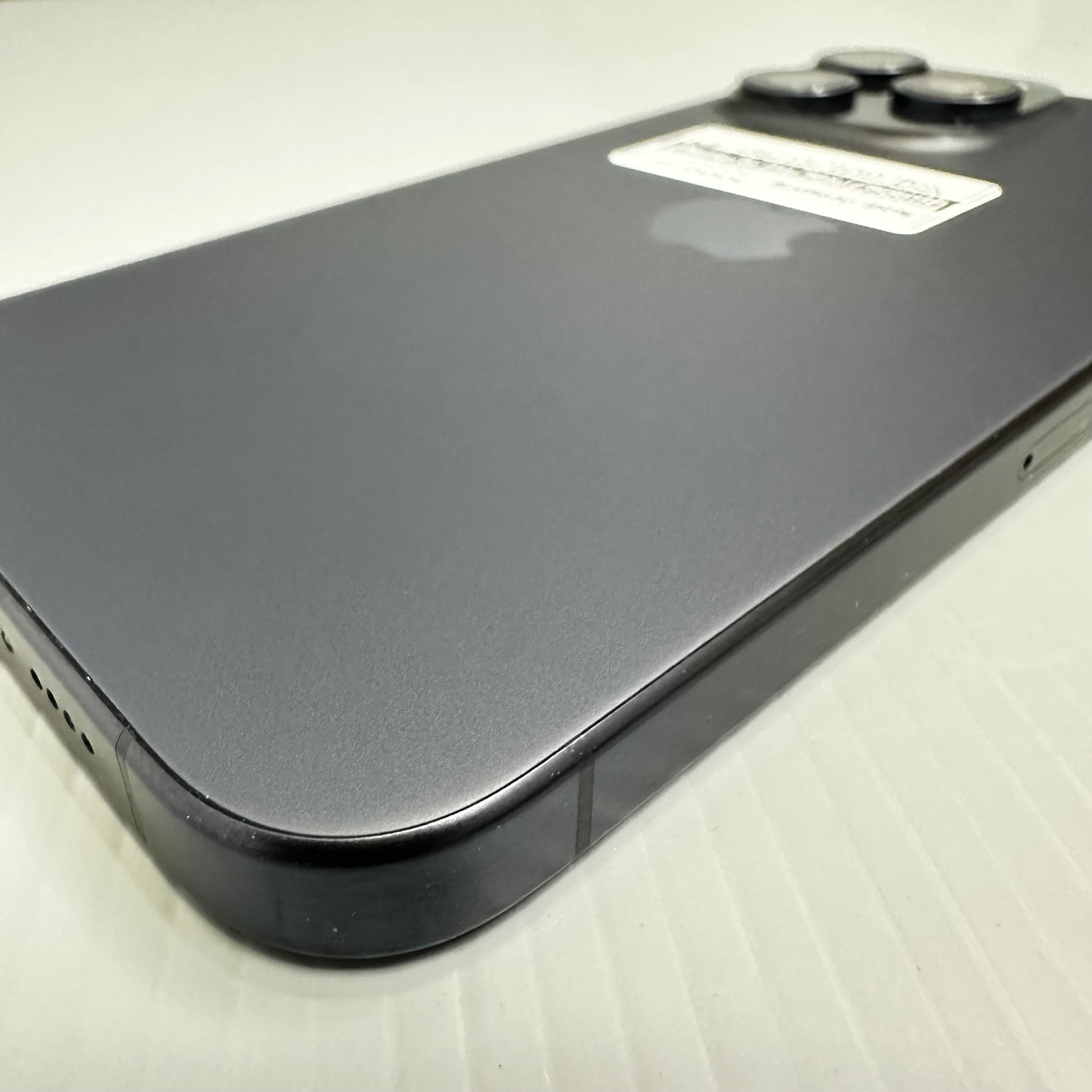 Apple iPhone 15 Pro Max (256GB) - #U6213/Pre-Owned