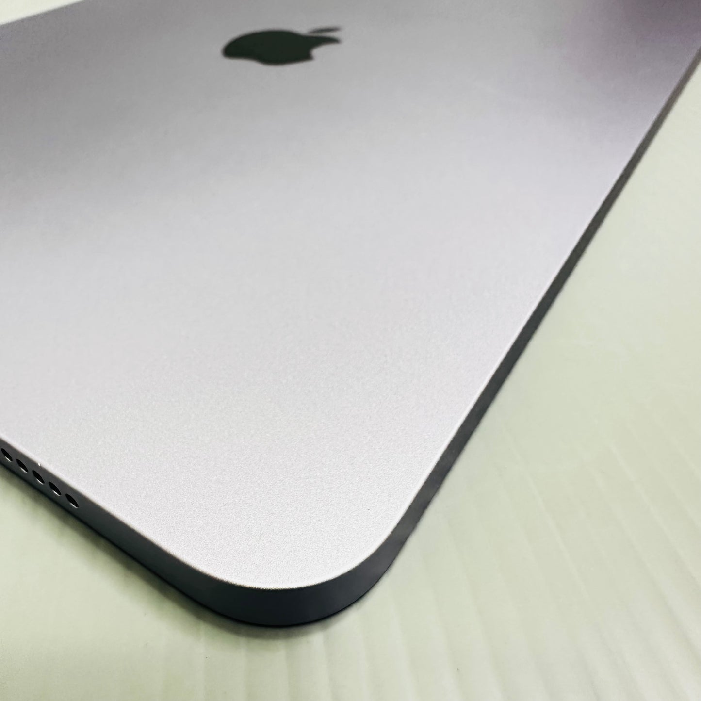 Apple iPad Air 11 M3 WiFi (256GB) - #U6214/Pre-Owned