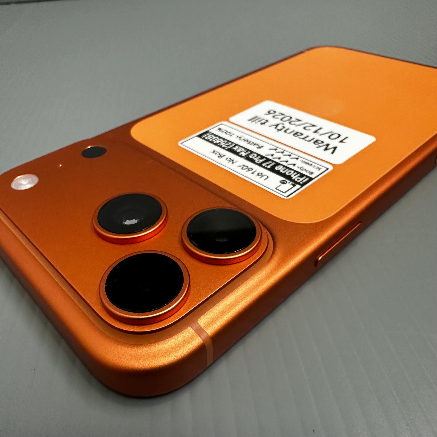 Apple iPhone 17 Pro Max (256GB) - (#U6160/Pre-Owned)