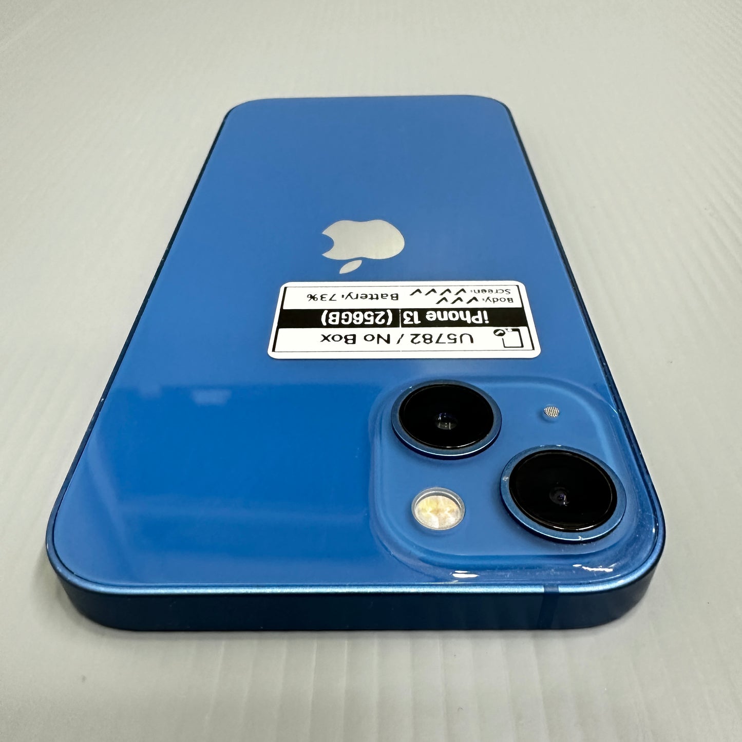 Apple iPhone 13 (256GB) - #U5782/Pre-Owned