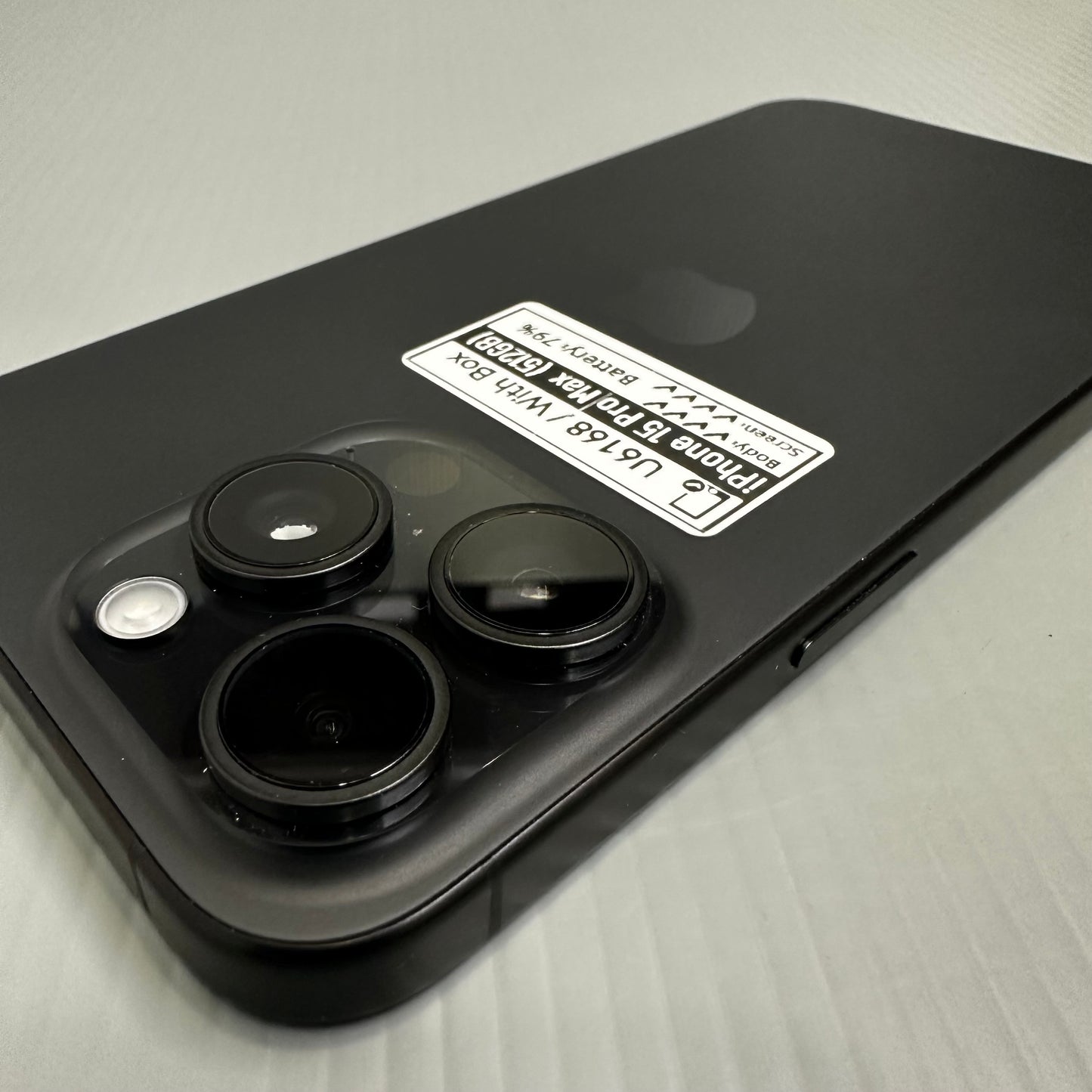 Apple iPhone 15 Pro Max (512GB) - #U6168/Pre-Owned