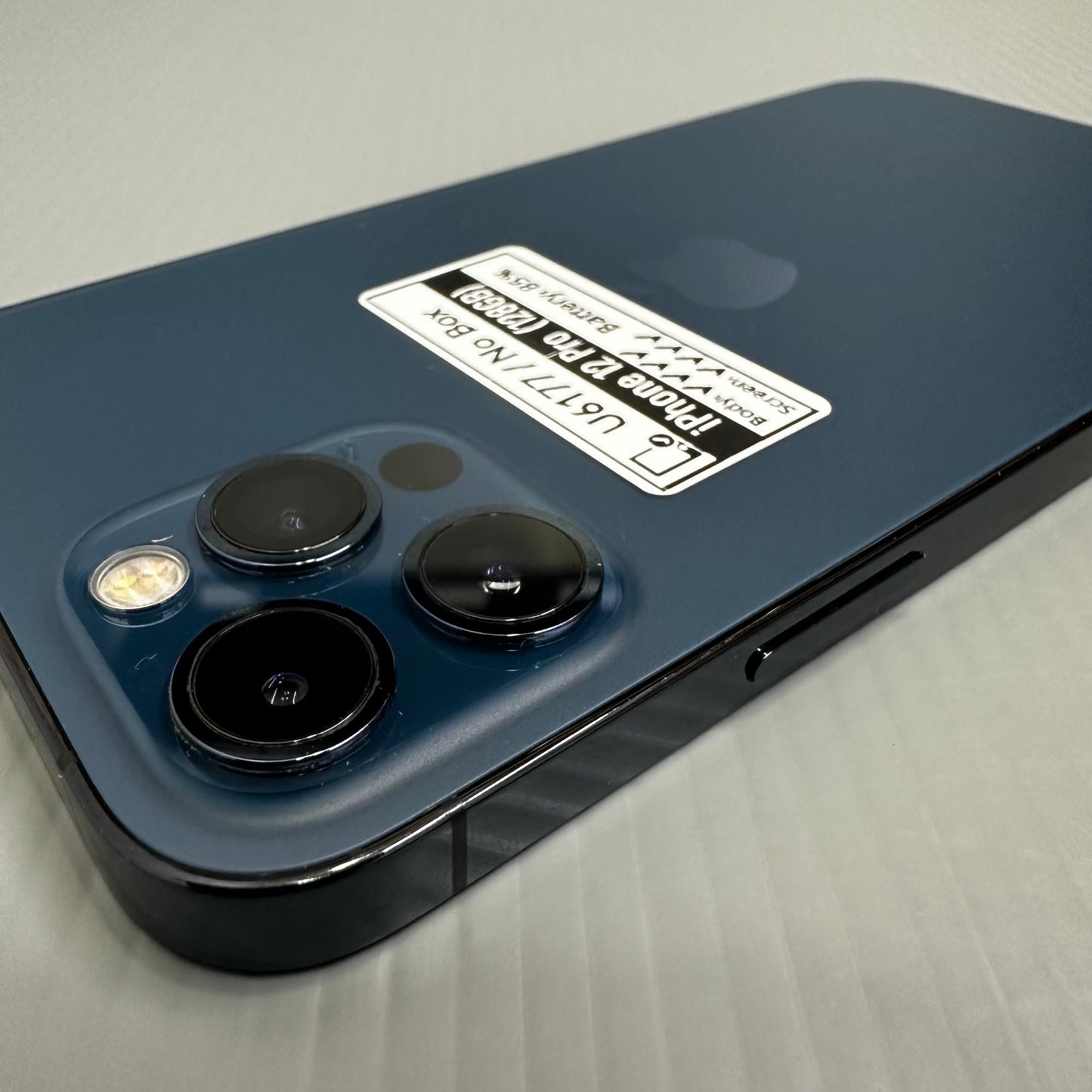 Apple iPhone 12 Pro  (128GB) - #U6177/Pre-Owned