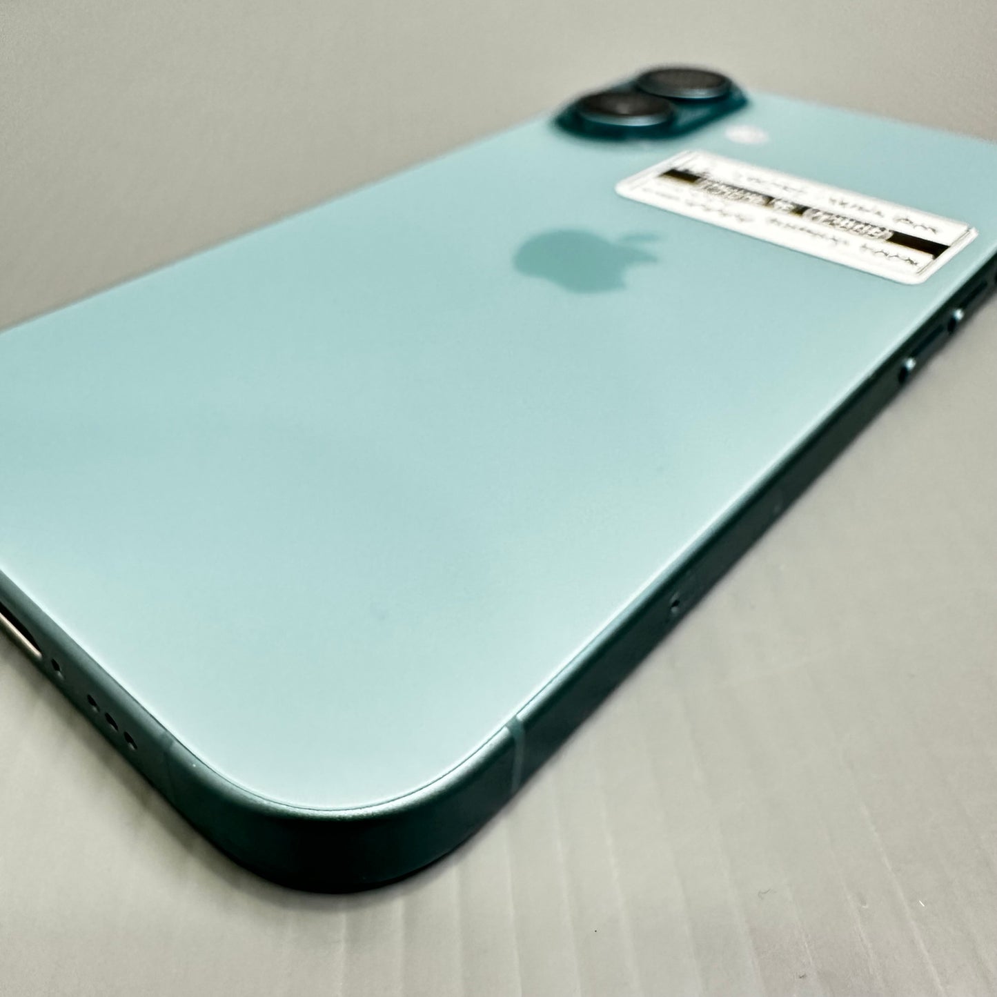 Apple iPhone 16 (128GB) - #U6252/Pre-Owned