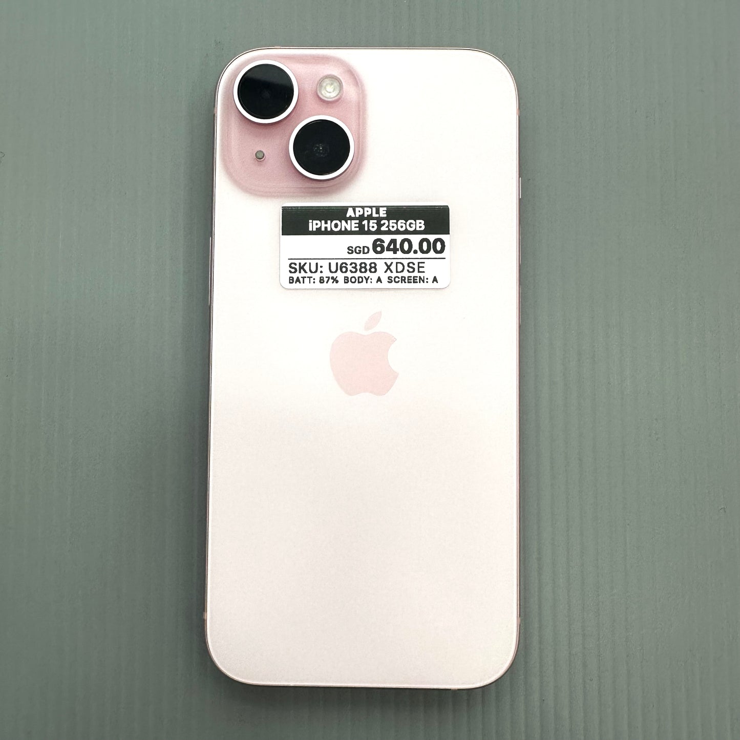 Apple iPhone 15 (256GB) - #U6388/Pre-Owned